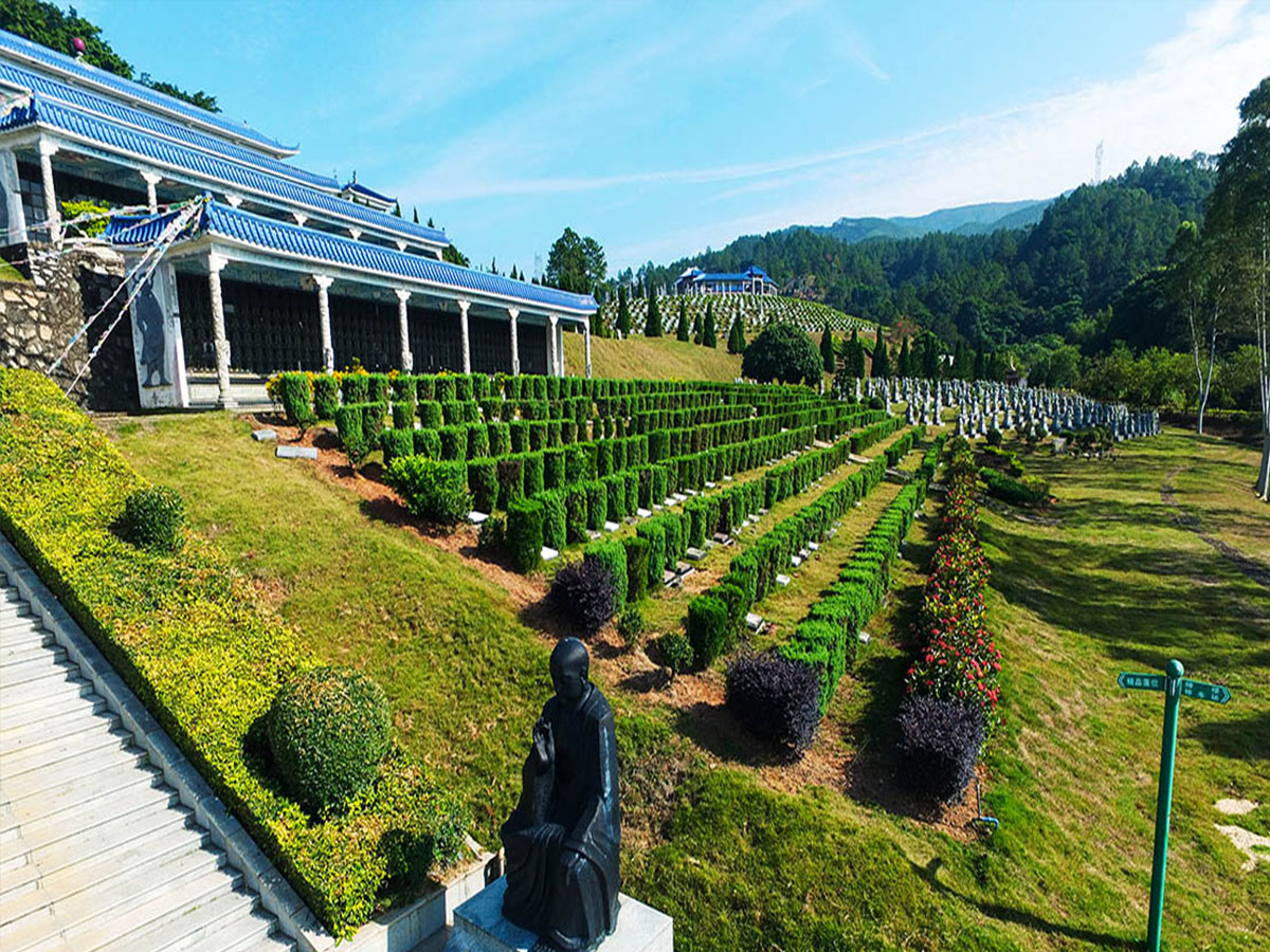 北京买墓地什么时间合适？