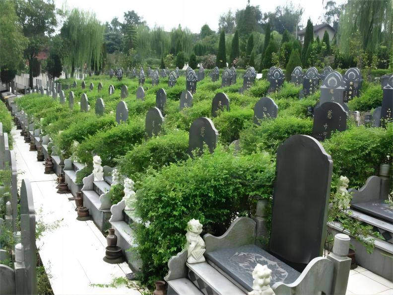 在北京，怎样才能给家人挑选到经济实惠的墓地？