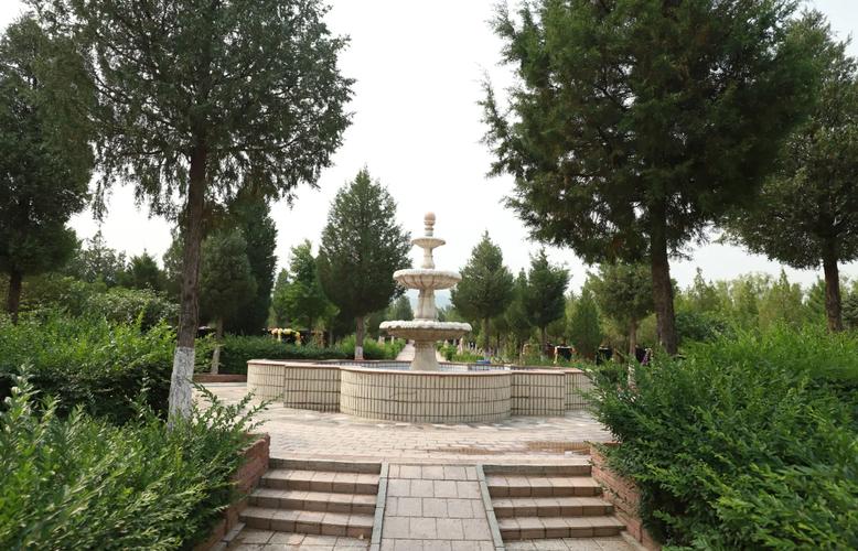 中华永久陵园环境