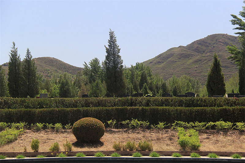 中华永久陵园环境