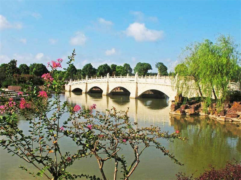 中华永久陵园环境